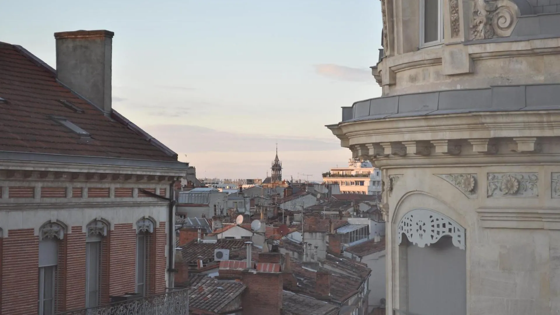 Lägenhet Historic Center, 74 M2, Terrace, Rooftop Views Toulouse